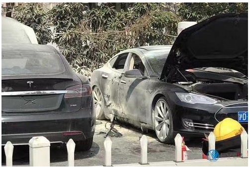 TESLA MOTORS SPONTANEOUS COMBUSTION2 ELON MUSK IS A CROOK AND SCAMMER
Keywords: Rare Earth Mines Of Afghanistan, New America Foundation Corruption, Obama, Obama Campaign Finance, Obama FEC violations, Palo Alto Mafia, Paypal Mafia, Pelosi Corruption, Political bribes, Political Insider,  Eric Schmidts Sex Penthouse, SEC Investigation